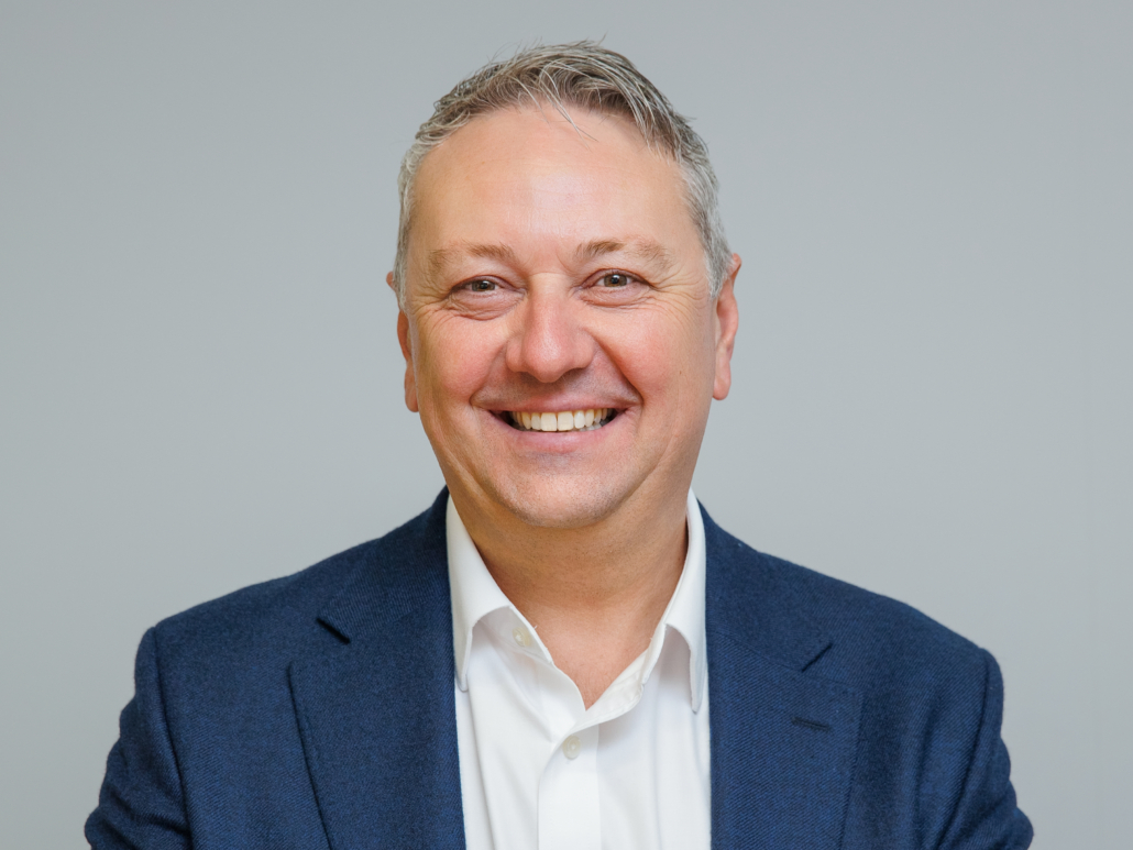 Kevin Neaverson - Managing Director Kevin Neaverson, Managing Director of Hotbray